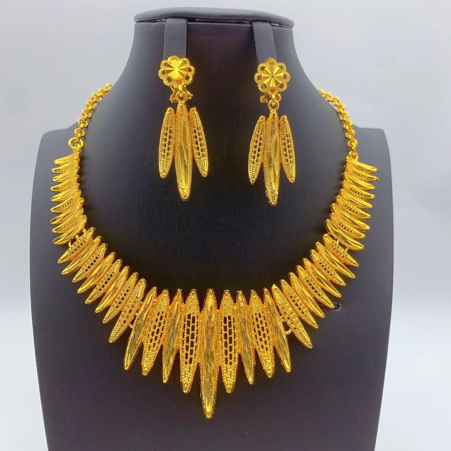 Dubai Jewelry Sets for Women Heart Pendant Necklaces Earrings Two Pieces Set 24K Gold Color Eritrean Wedding Party Gifts