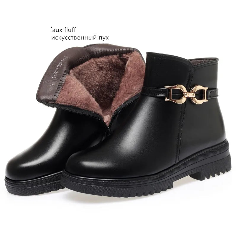 AIYUQI Women's Winter Shoes Boots Non-slip Large Size 41 42 43 Women's Snow Boots Genuine Leather Warm Wool Mother Boots Women