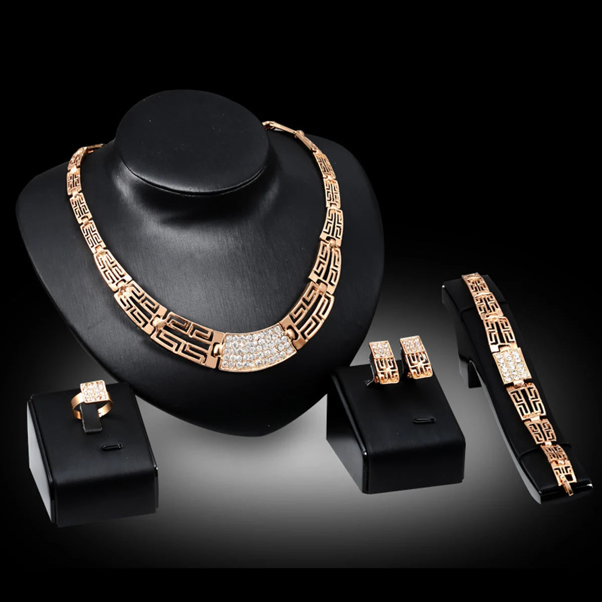 Women's fashionable design metal earrings, necklaces, bracelets, and ring sets suitable for banquets and holiday gifts