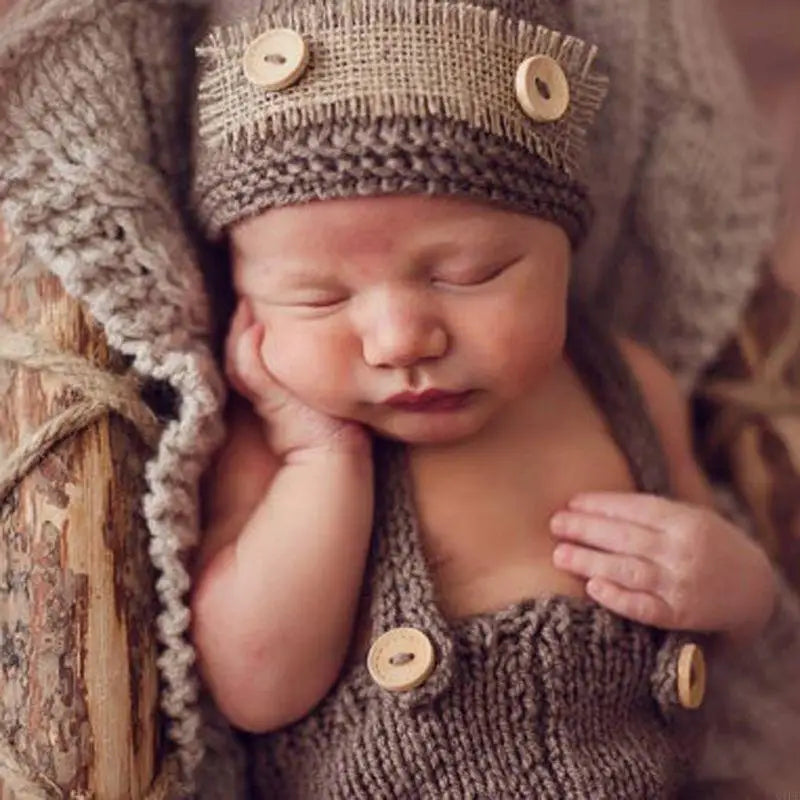 Q1FE Baby Hat Crochet Overalls Costume for Photo Retro Baby Photo Props
