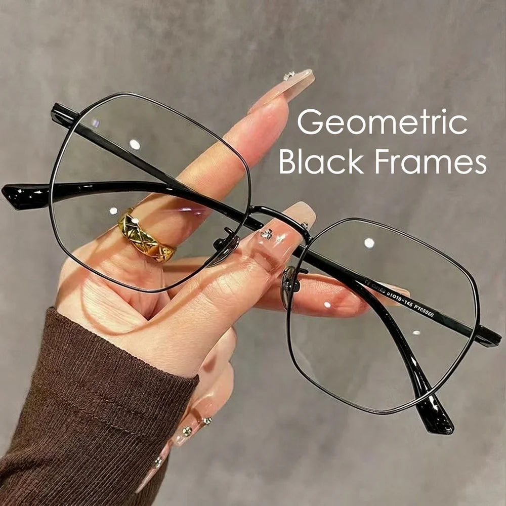 KLASSNUM Progressive Multifocal Reading Glasses for Women Photochromic Blue Light Blocking Distance Near Dual Use Eyeglasses