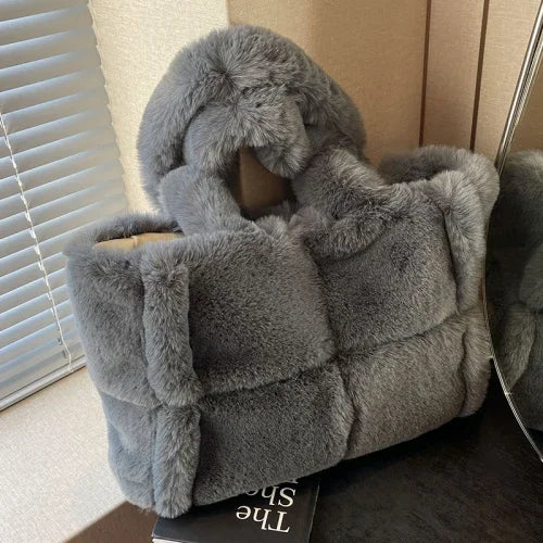 Luxury Faux Fur Women's Shoulder Bags Large Capacity Soft Plush Casual Tote Bags Winter Fashion Female Travel Purse Handbags