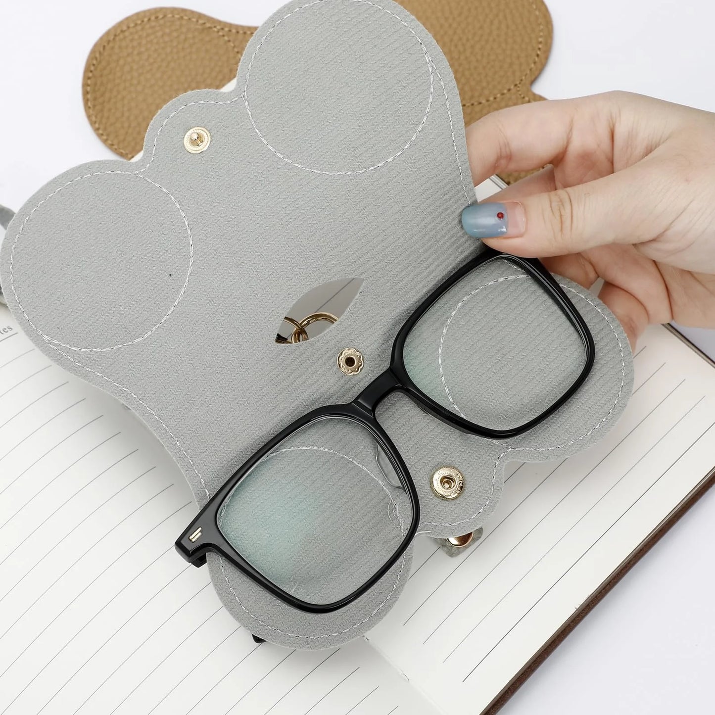 PU Leather Glasses Bag, Portable Sunglasses And Myopia Glasses Storage Bag, Anti-Pressure And Scratch-Resistant, With Anti-Lost Bracelet, Luggage Bags, Travel Bags And Accessories, Travel Storage Bag, Travel Glasses Bag, Perf