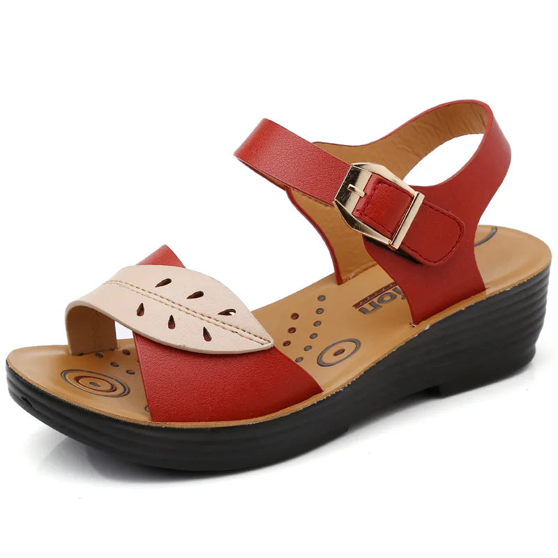 summer Mother shoes flat sandals women aged leather Soft bottom mixed colors fashion sandals comfortable old shoes 2019