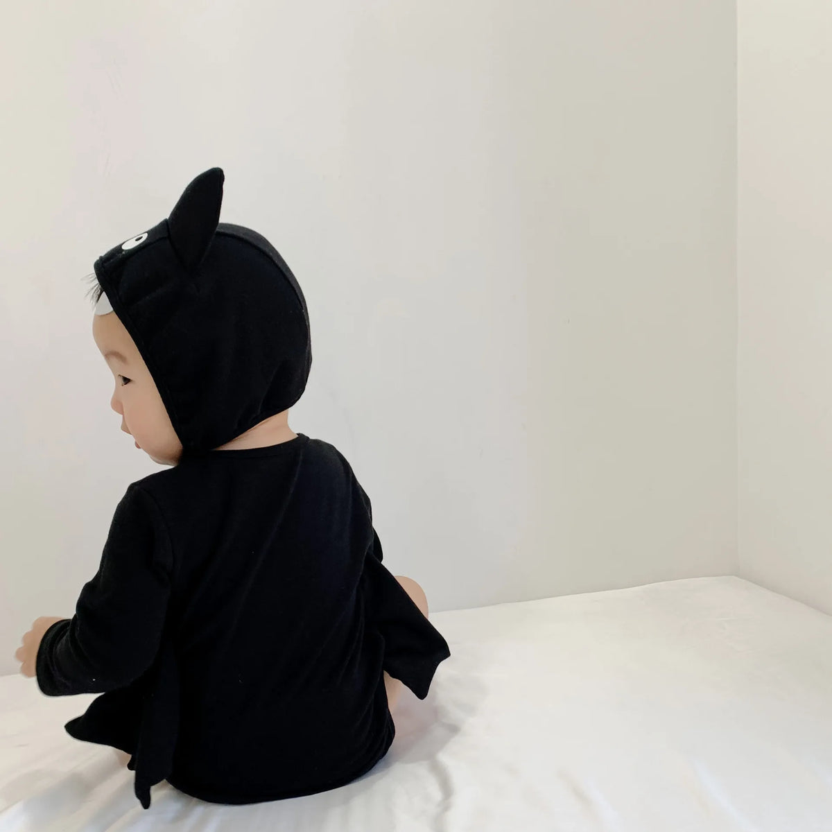 2025 Autumn New Cute Baby Boy Bodysuit Fashion Cartoon Bat Shape Baby Clothes Long Sleeve Infant Girl Jumpsuit + Hat Outfits