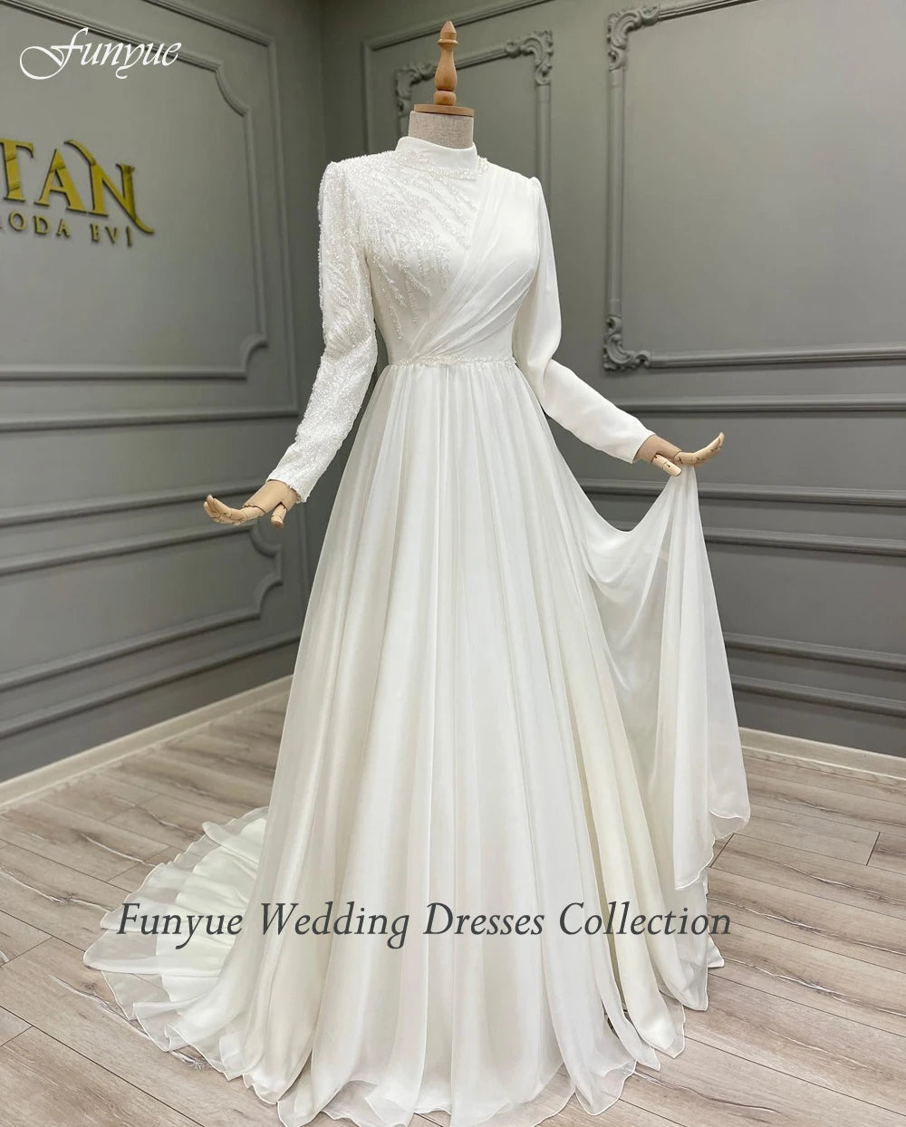 Customized Full Sleeve Muslim Wedding Dress 2025 New High Neck A-Line Chiffon Beading Bridal Gown for Bride To Be Robe De Mariée