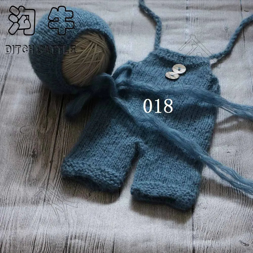 Newborn MohairSet Knit Baby Bonnet & Pants Newborn Photography Props Background