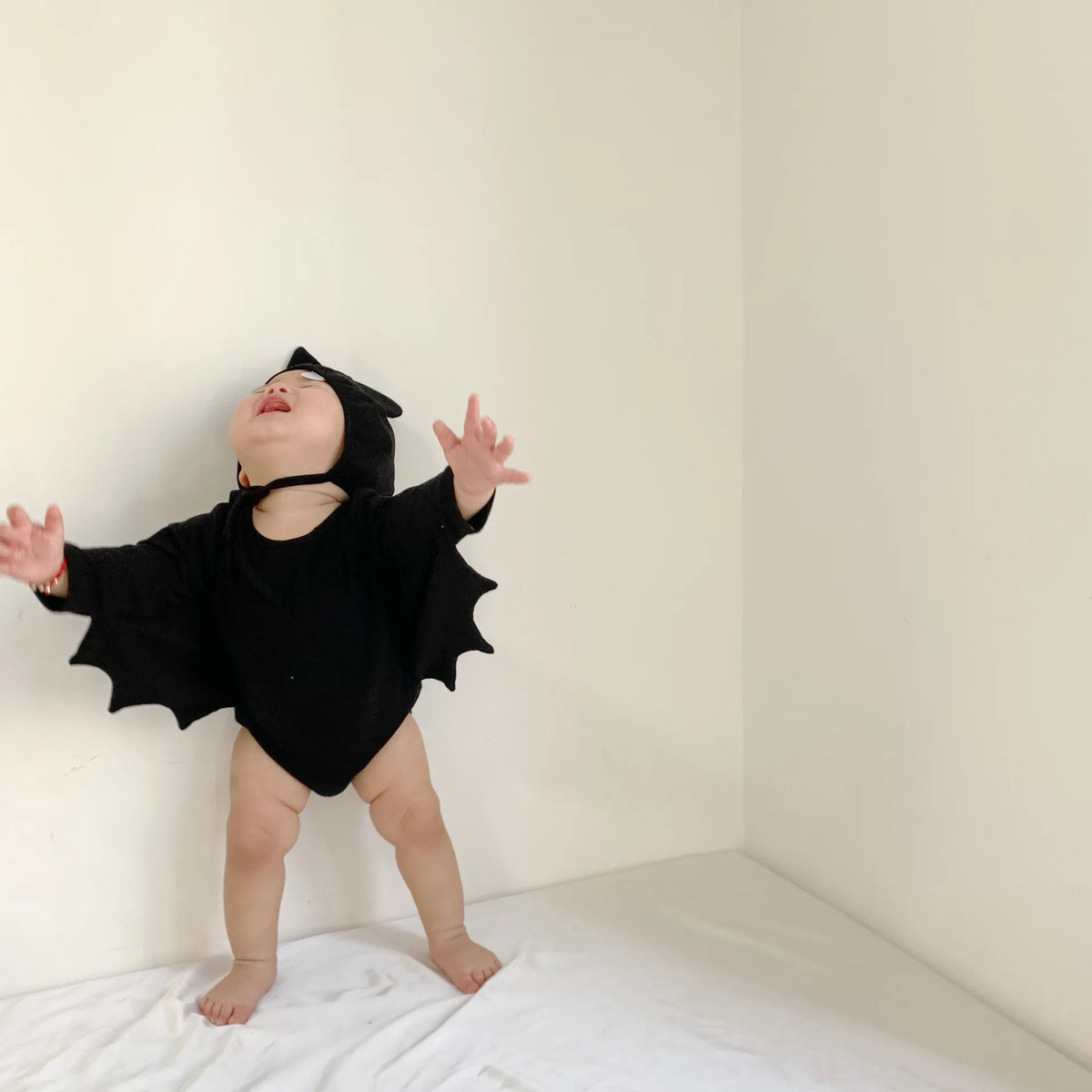 2025 Autumn New Cute Baby Boy Bodysuit Fashion Cartoon Bat Shape Baby Clothes Long Sleeve Infant Girl Jumpsuit + Hat Outfits