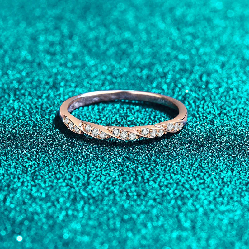 Elegant Iced Out VVS1 Round Brilliant Cut Moissanite Ring  925 Sterling Silver Champagne Gold Plated 0.12CT Engagement Ring