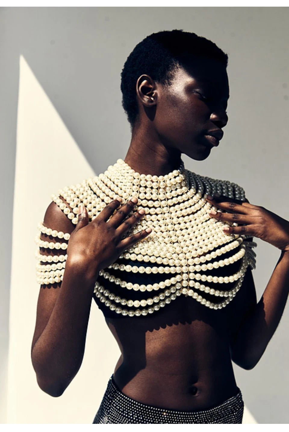 Luxury Women's Pearl Body Chain Necklaces Collar Shoulder Fashion Tops Beaded Necklaces Popular Jewelry Accessory