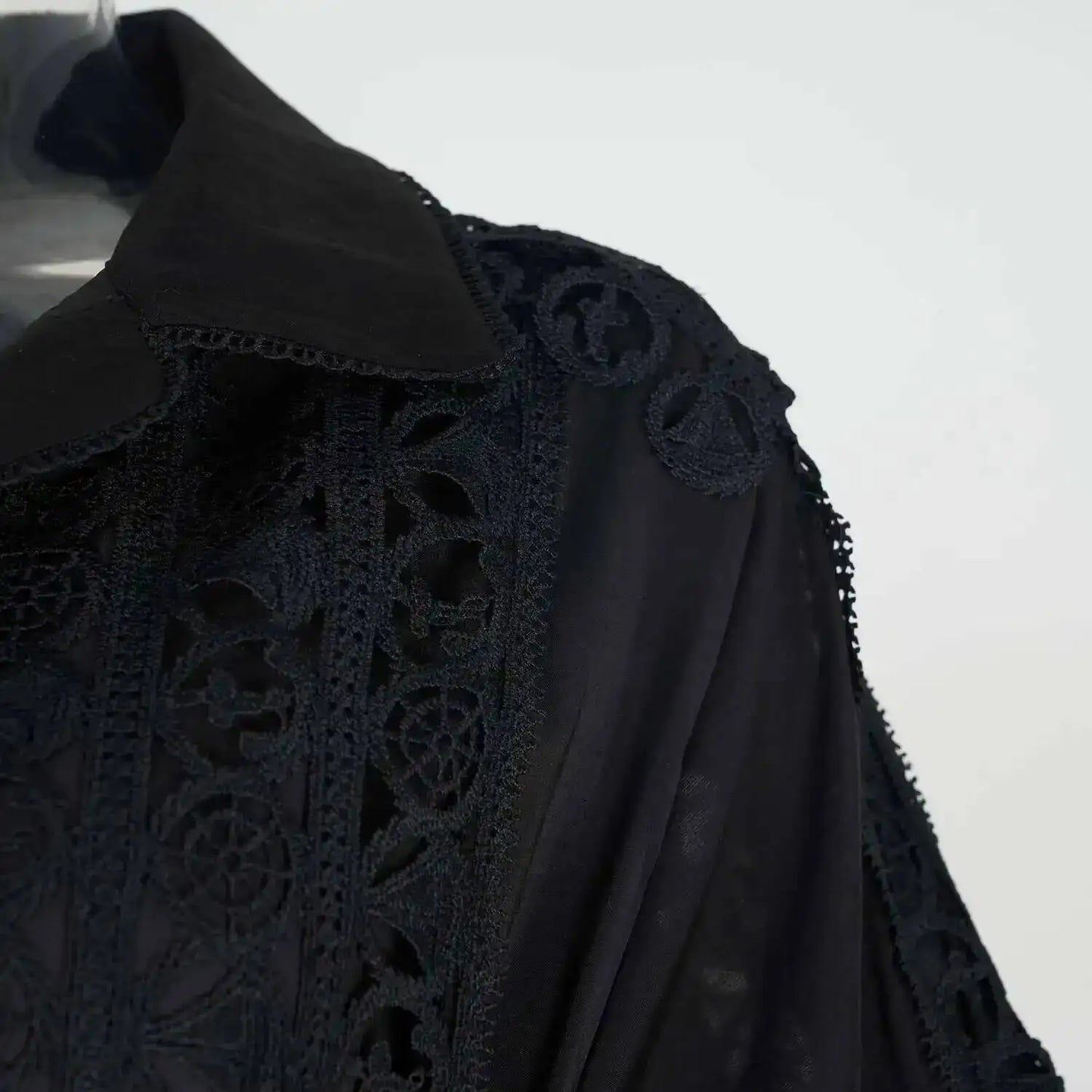Luxury Long Maxi Dresses Shirt Women 2025 Summer Holiday Lace Embroidery Cotton Loose Big Size Hollow Out Wedding Dress White