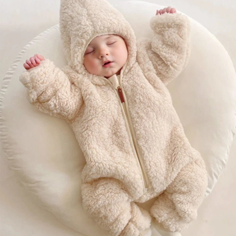 2025 Fall/Winter New Warm Boys and Girls One-Piece Fleece Baby Clothes Outdoor Wear Children's Clothing