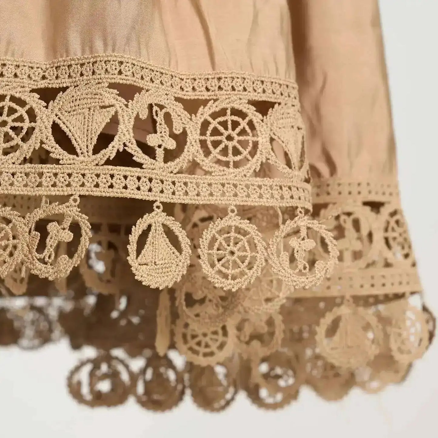 Luxury Long Maxi Dresses Shirt Women 2025 Summer Holiday Lace Embroidery Cotton Loose Big Size Hollow Out Wedding Dress White