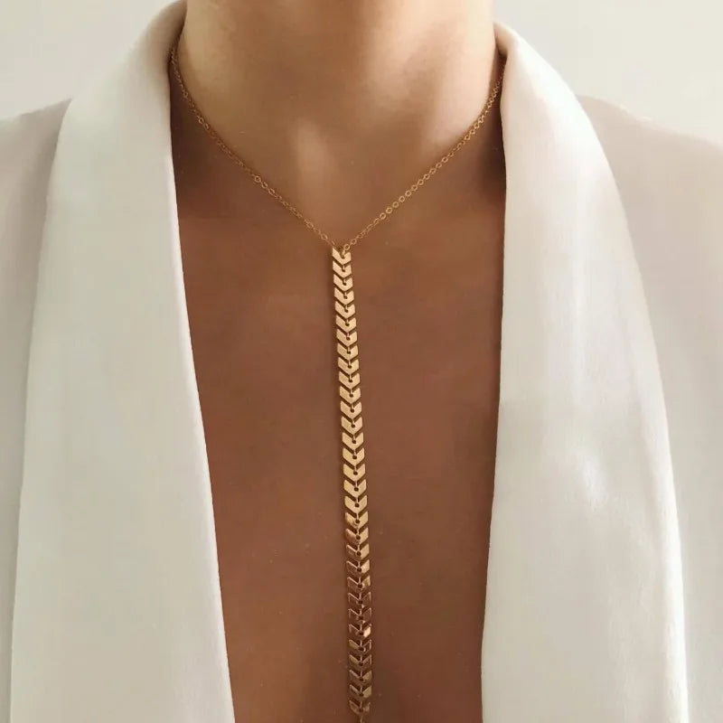 Sexy Body Chains for Women Mom, 14K Gold Layered Belly Waist Chain Bikini Bra Chain, Summer Beach Rhinestone Body Jewelry