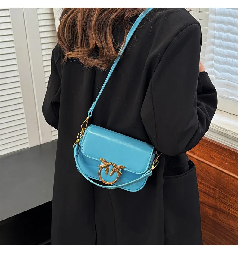 High-end Crossbody Handbag Leather Tote Bags Trendy Design Commuter Popular Classic Elegant Fashionable Bag with avian button
