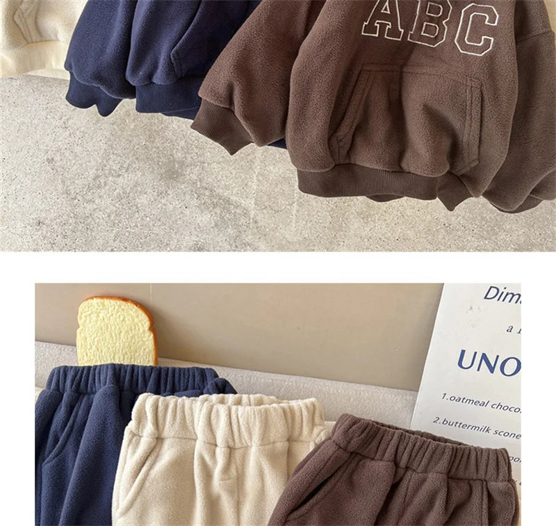 Children's Suit 2023 Fall And Winter Padded Thickened Leisure Boys And Girls New Letters ABC Kids Suit 2-7 Years Old