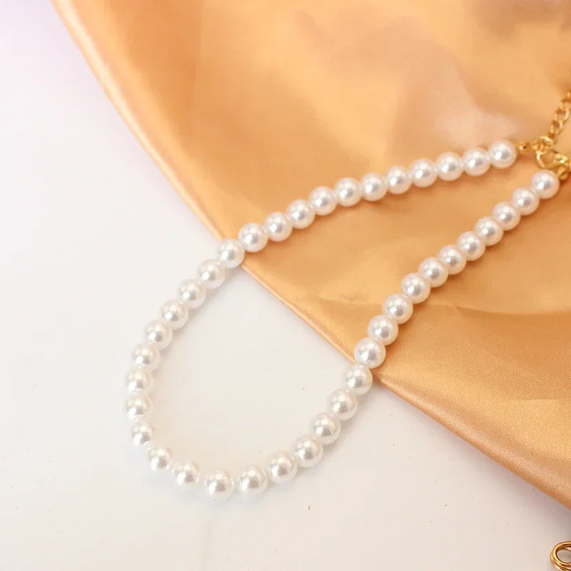 4 5 6 8mm White Pearl Chokers Necklace Clavicle Chain For Women Classic Fashion Elegant Wedding Neck Jewelry Love Pendant Gift