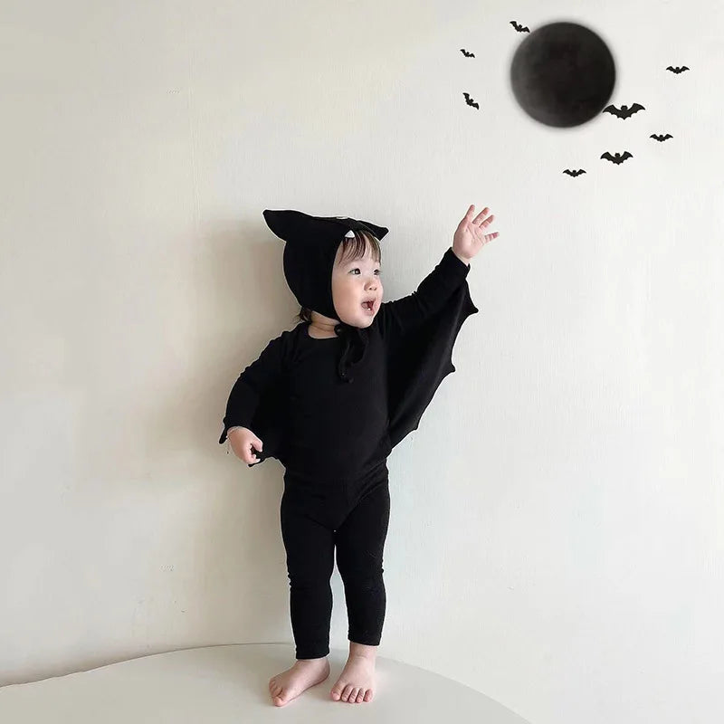 2025 New Baby Halloween Clothes Set Boys Girls Cute Bat Sleeve Bodysuit + Hat  Toddler Fashion Kids Halloween Party Clothing