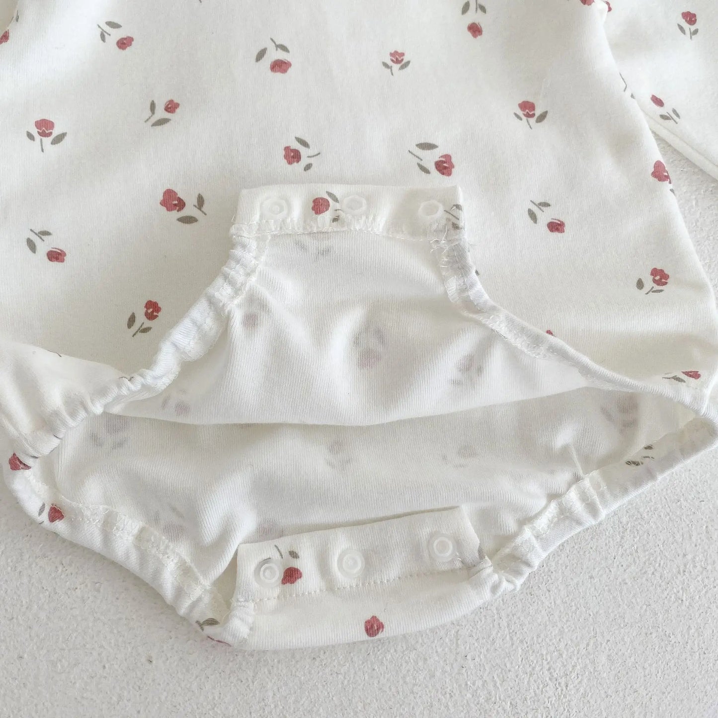 Insautumn baby baby collar bottoming romper clothes baby children Long Sleeve romper cotton fabric is soft and comfortable