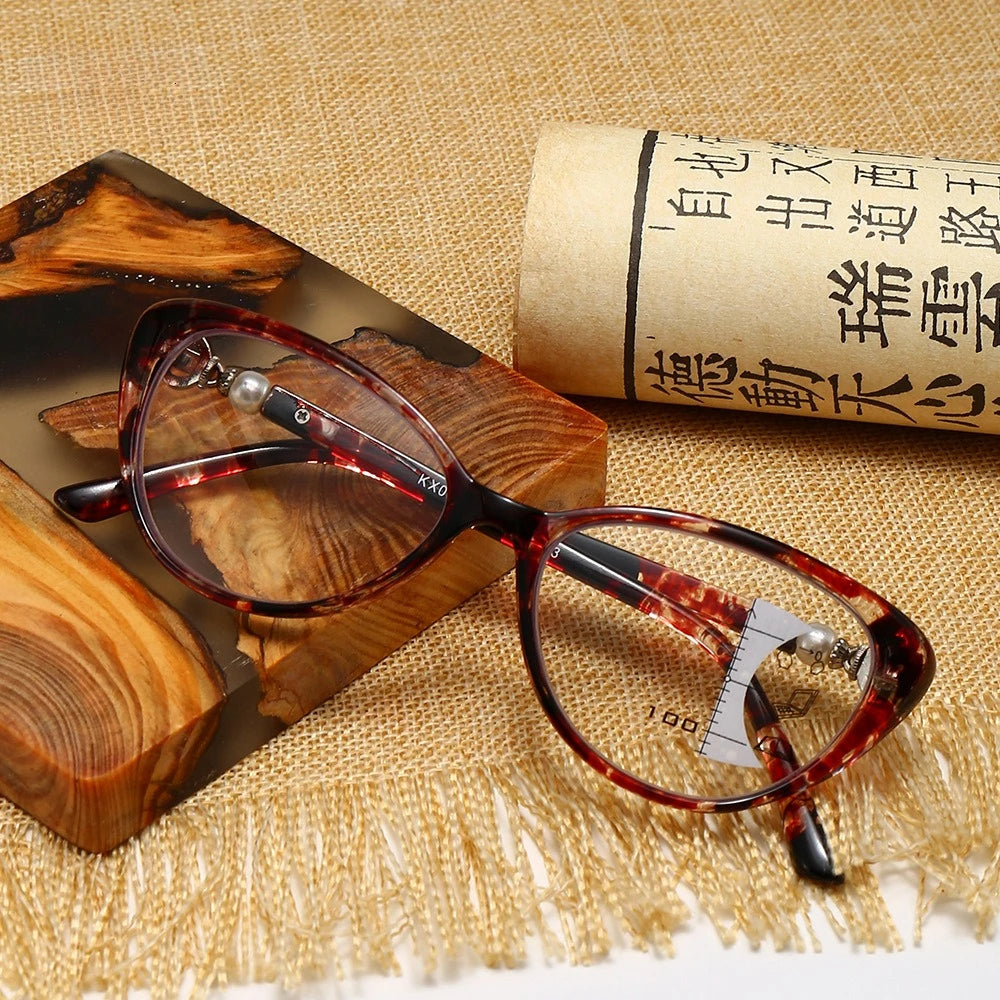 Progressive Multi Focus Anti Blue Light Reading Glasses, Fashionable Dual-purpose Reading Glasses for Both Near and Far Use