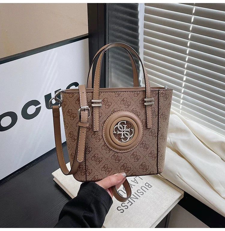 Vintage Leather Diaper Bag For Ladies High-end Simple Fashionable Classic Design Trendy Large Capacity Commuter Backpack
