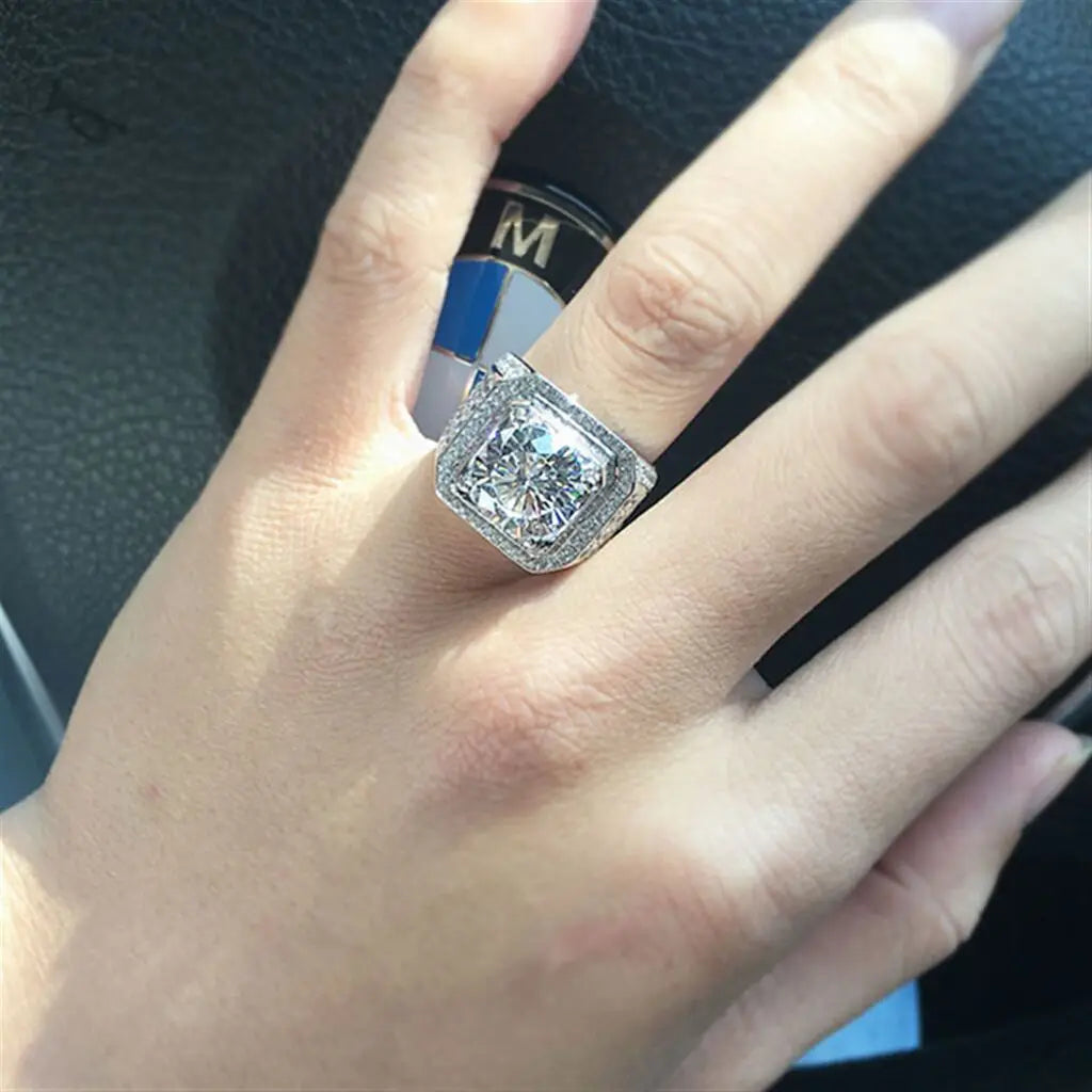New domineering men's diamond ring with full diamond and micro inlaid ring, men's luxurious rhinestone zircon ring, wedding