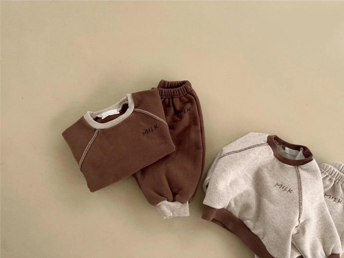 Winter New Baby Fleece Sweatshirt Set Infant Boy Girl Letter Casual Tops + Pants 2pcs Suit Kids Plus Velvet Thicken Warm Outfits