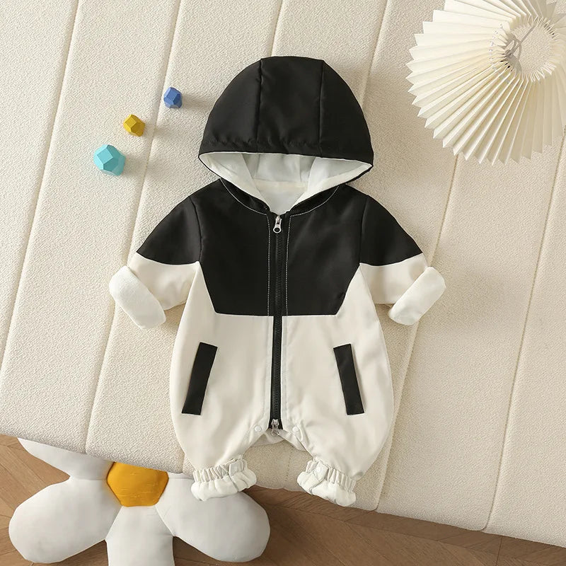 IYEAL Autumn and Winter New Baby Fleece Hoodie Splicing Color Korean Edition Coat for Baby Boys Handsome Stormtrooper jumpsuit