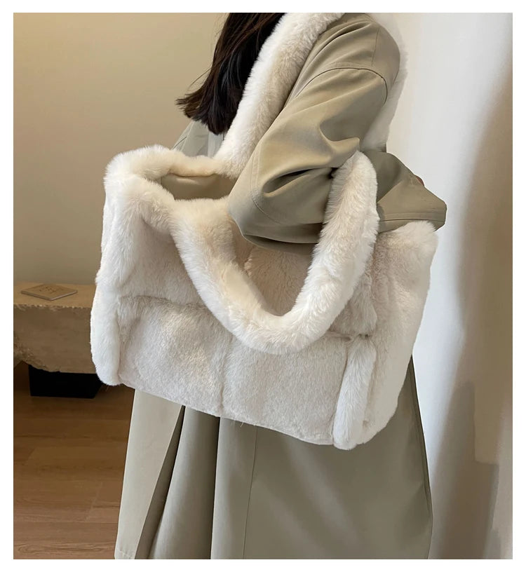 Luxury Faux Fur Women's Shoulder Bags Large Capacity Soft Plush Casual Tote Bags Winter Fashion Female Travel Purse Handbags
