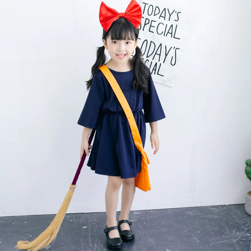 Halloween boy and girl costumes witch costumes Hayao Miyazaki Kiki costumes Halloween party role-playing costumes