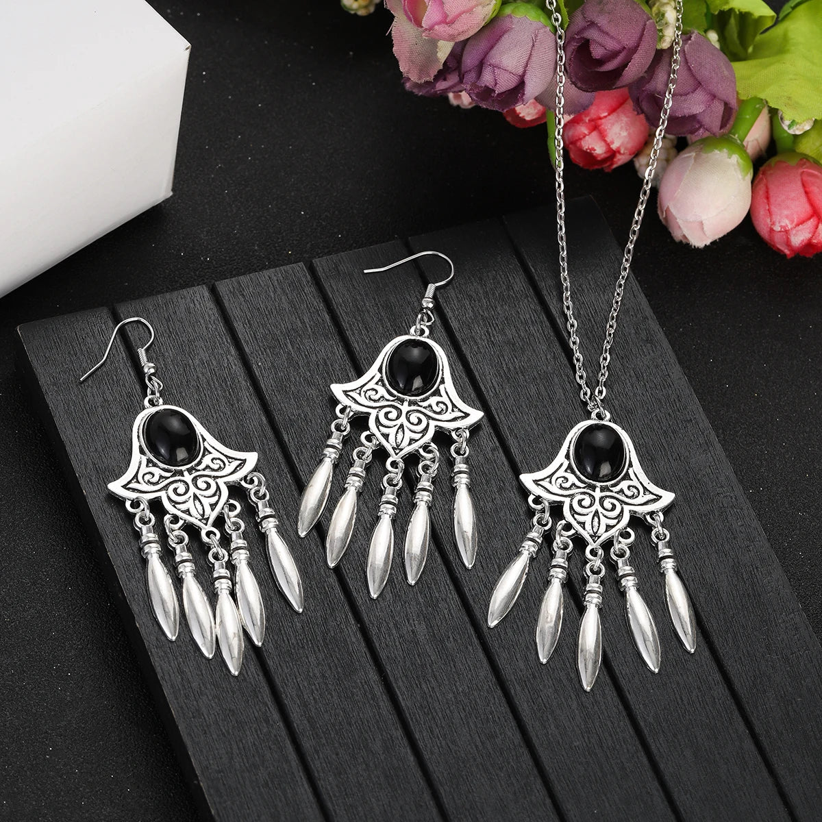 2023 Indian Jewelry Set Ethnic Silver Plated Geometric Carved Tassel Earring Necklace Women's Blue Turquoises Chain Jewelry
