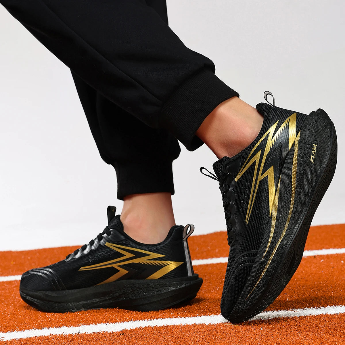 Men Running Shoes Speciality Marathon Sports Shoes Breathable Lightweight Carbon Board Women's Trend Athletic Sneakers Women