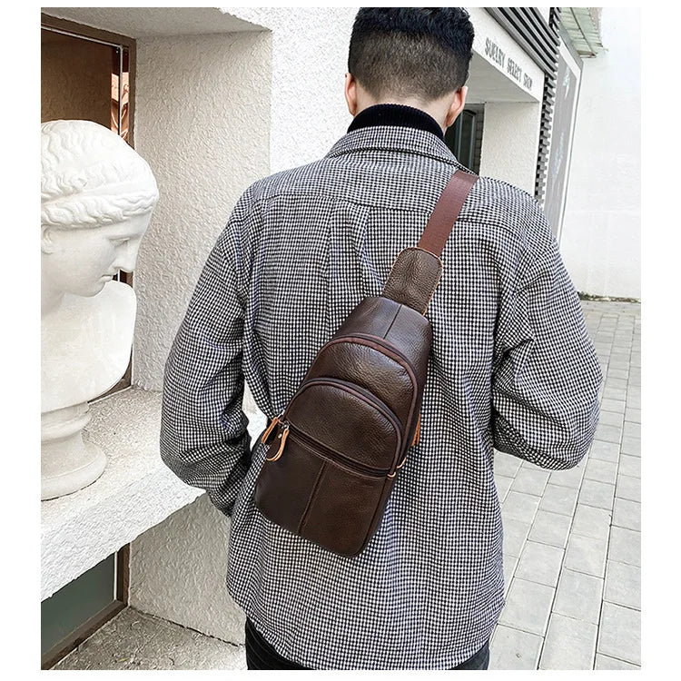 New Leather Chest Cover Layer Cowhide Business Men's Crossbody Bag with High-end Feel and Simple Chest Bag