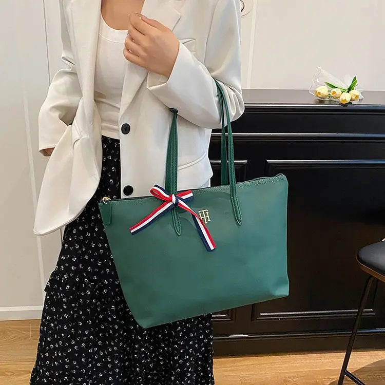 Vintage Elegant Diaper Bag: Luxury Crossbody Handbag For Women With Designer Letter Logo And Large Capacity Tote Function