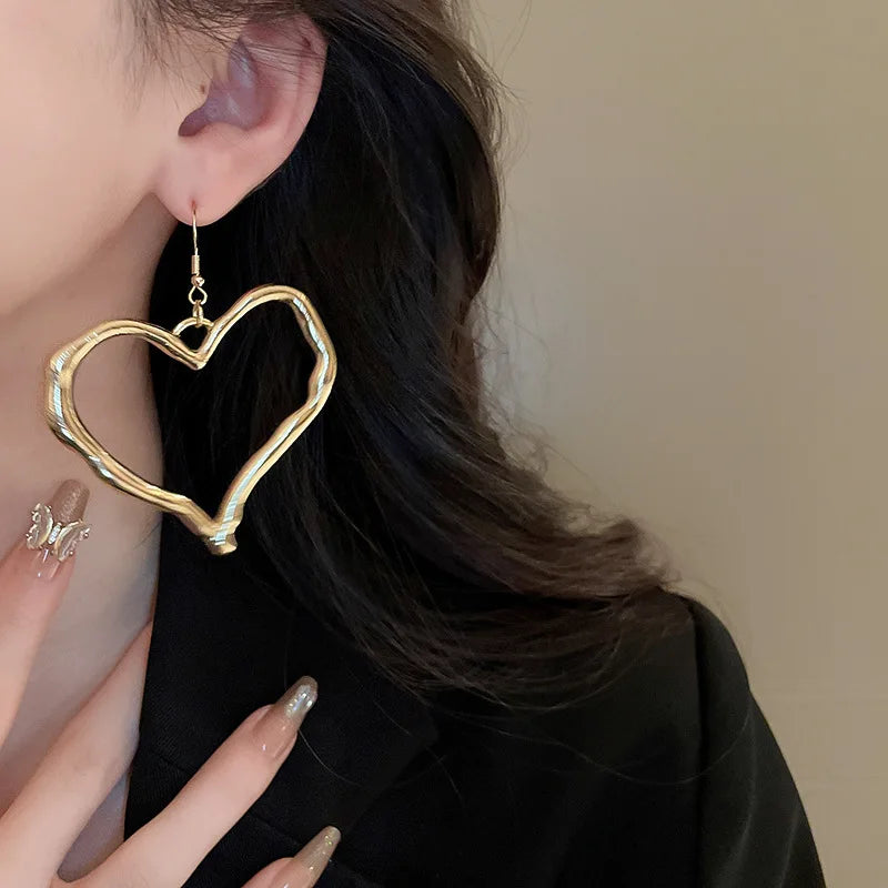 Metal Irregular Heart Jewelry Sets for Women Exaggerated Necklace Earrings Two-piece Set of Light Luxury High-grade Accessories
