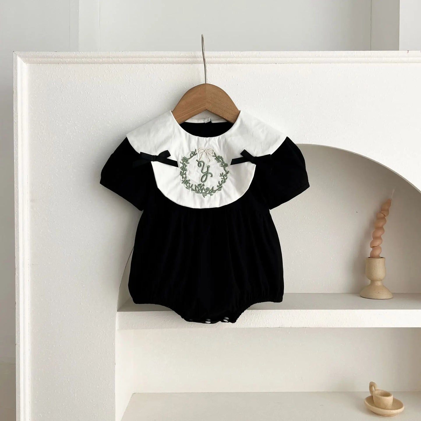 New Baby Girls Clothing Summer Infant Baby Girls Jumpsuit Retro Short Sleeve Cotton Embroidery Bow Newborn Baby Girls Bodysuits