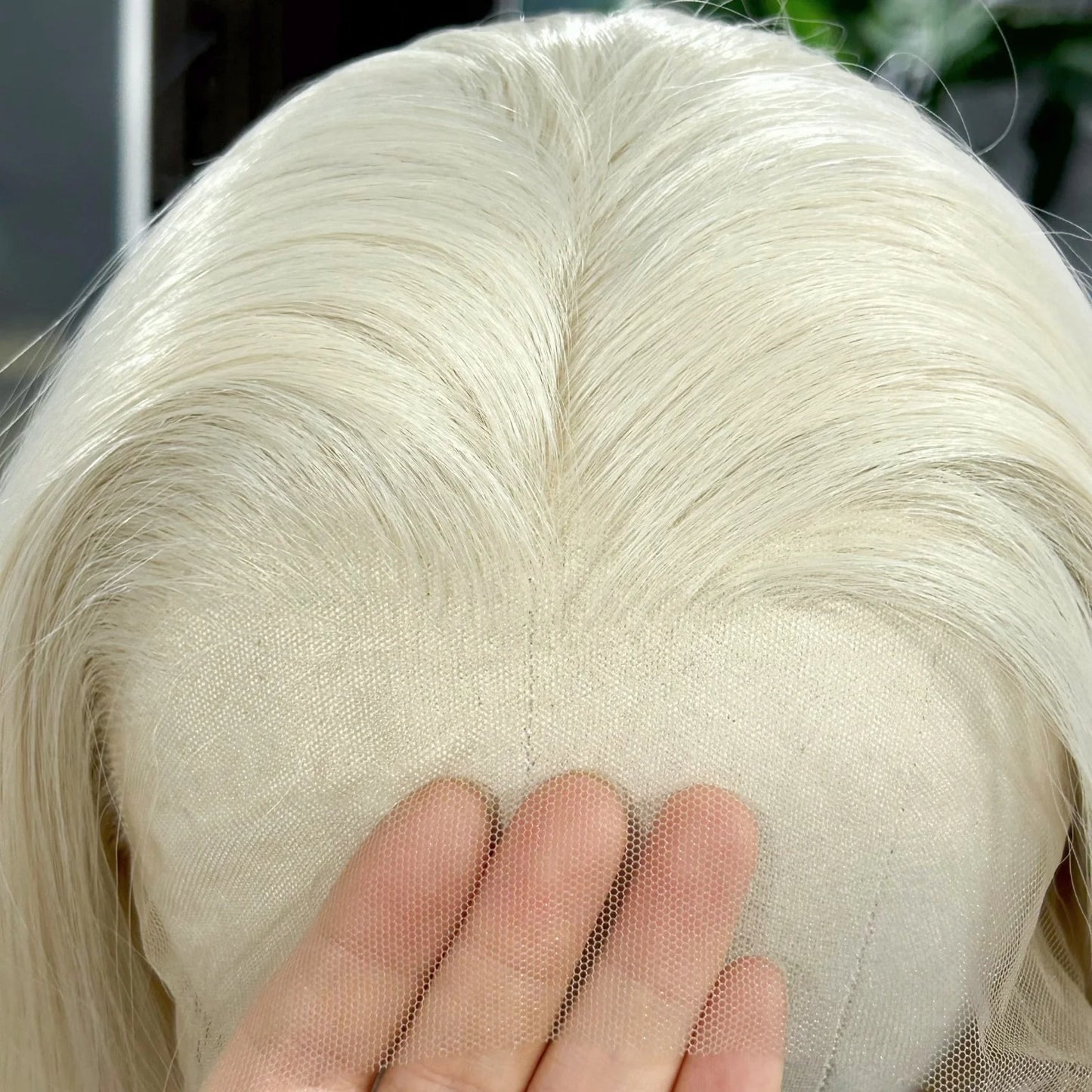 Long Blonde Body Wave Lace Front Wigs for Women Free Part White Platinum Blonde Curly Wavy 13X4 Glueless Synthetic Daily Cosplay