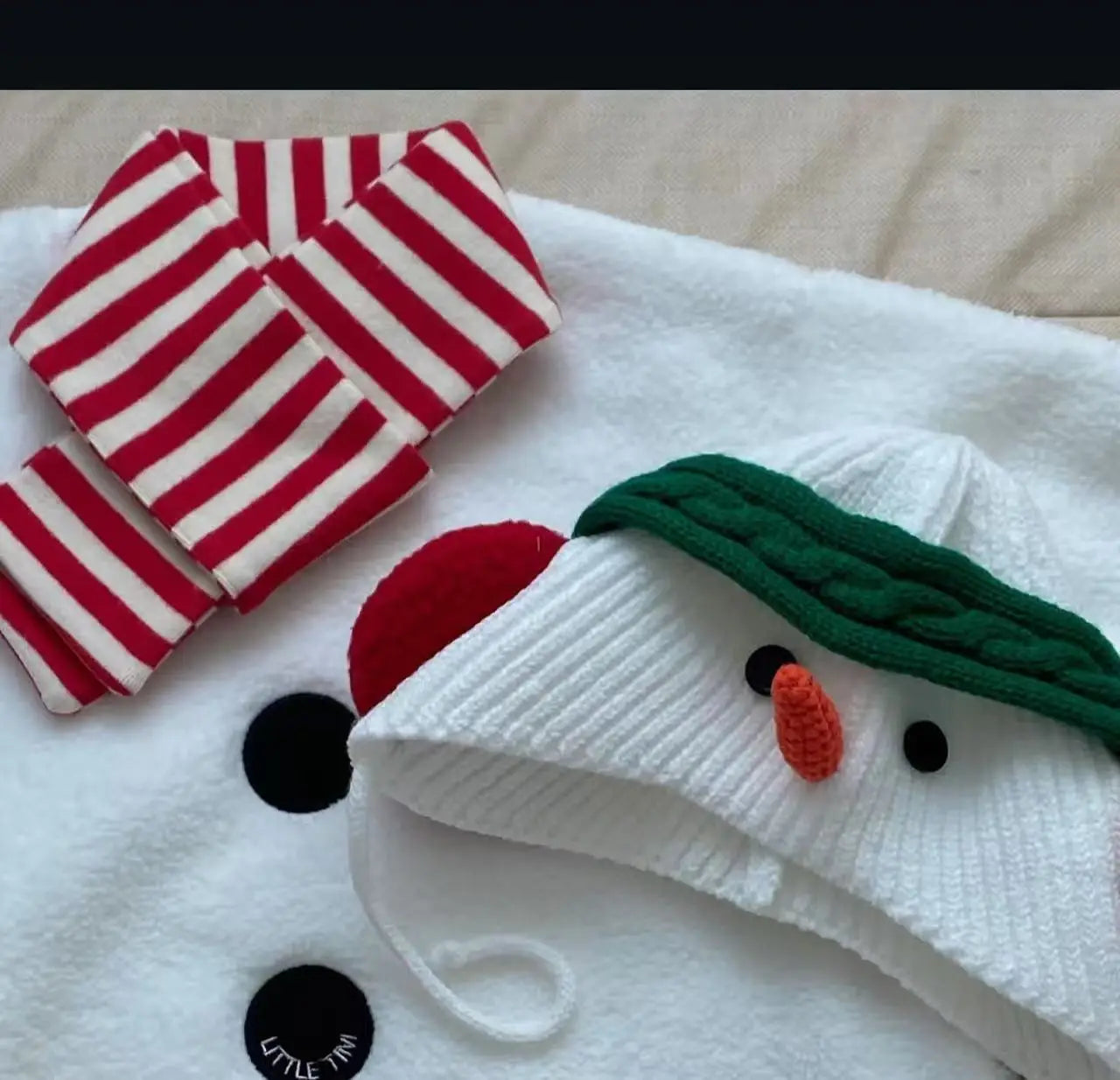 2025 New Christmas Onesie Baby Girls Boys White Fleece Warm Rompers Jumpsuit+Scarf+Cute Snowman Hat Toddler Xmas Outfits A8198