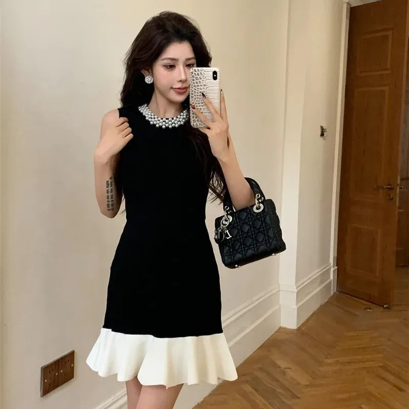 Elegant Pearl Detail Knitted Ice Silk Sleeveless A- Line Dress French Style Summer Dress for Women with Lace Hem Empire Waist