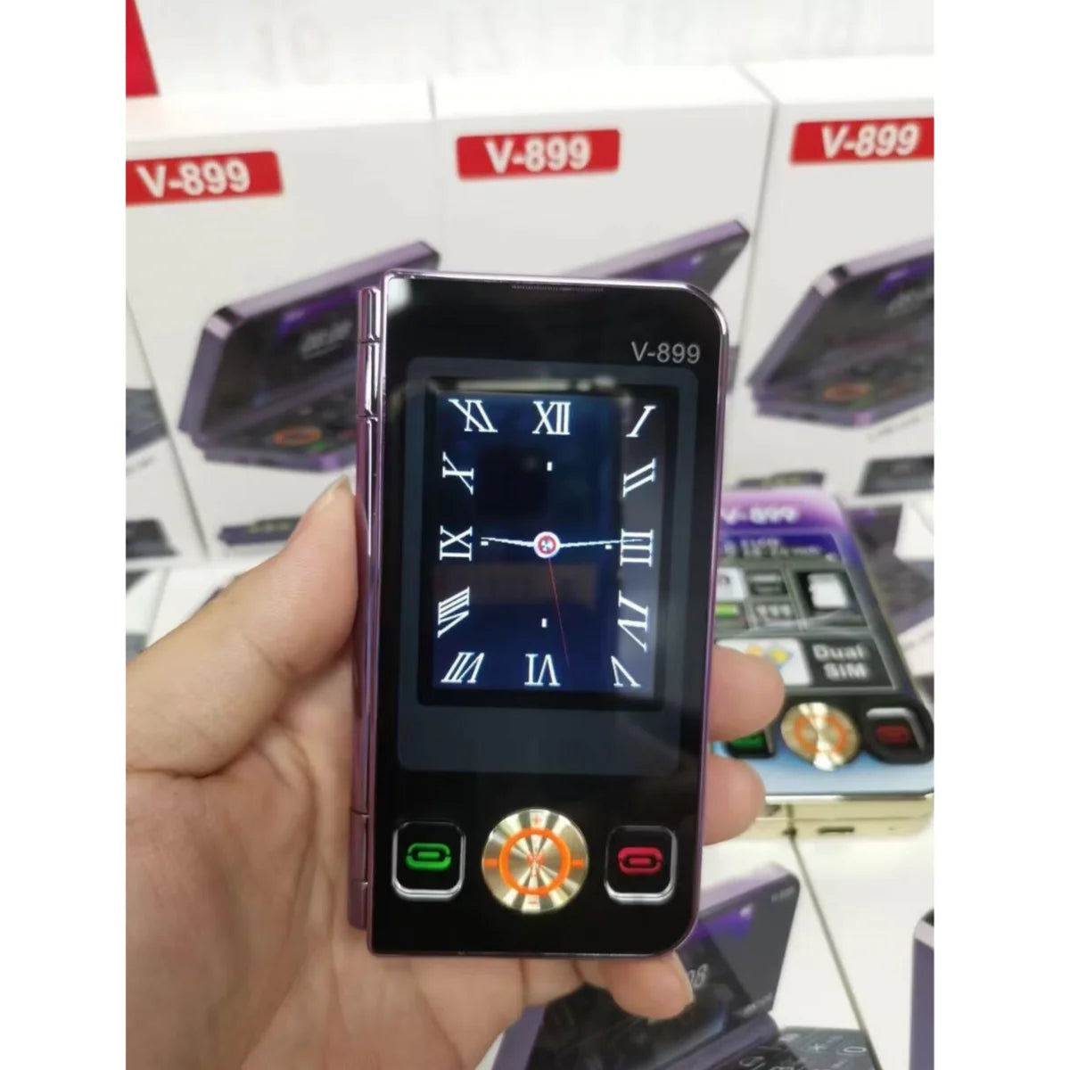 V-899 Bluetooth Folding 2G Cellphone 2.8``2.4``Dual Screen Display MTK6261A 32MB RAM 64MB ROM Dual SIM 3.0MP Type-C Torch Phone