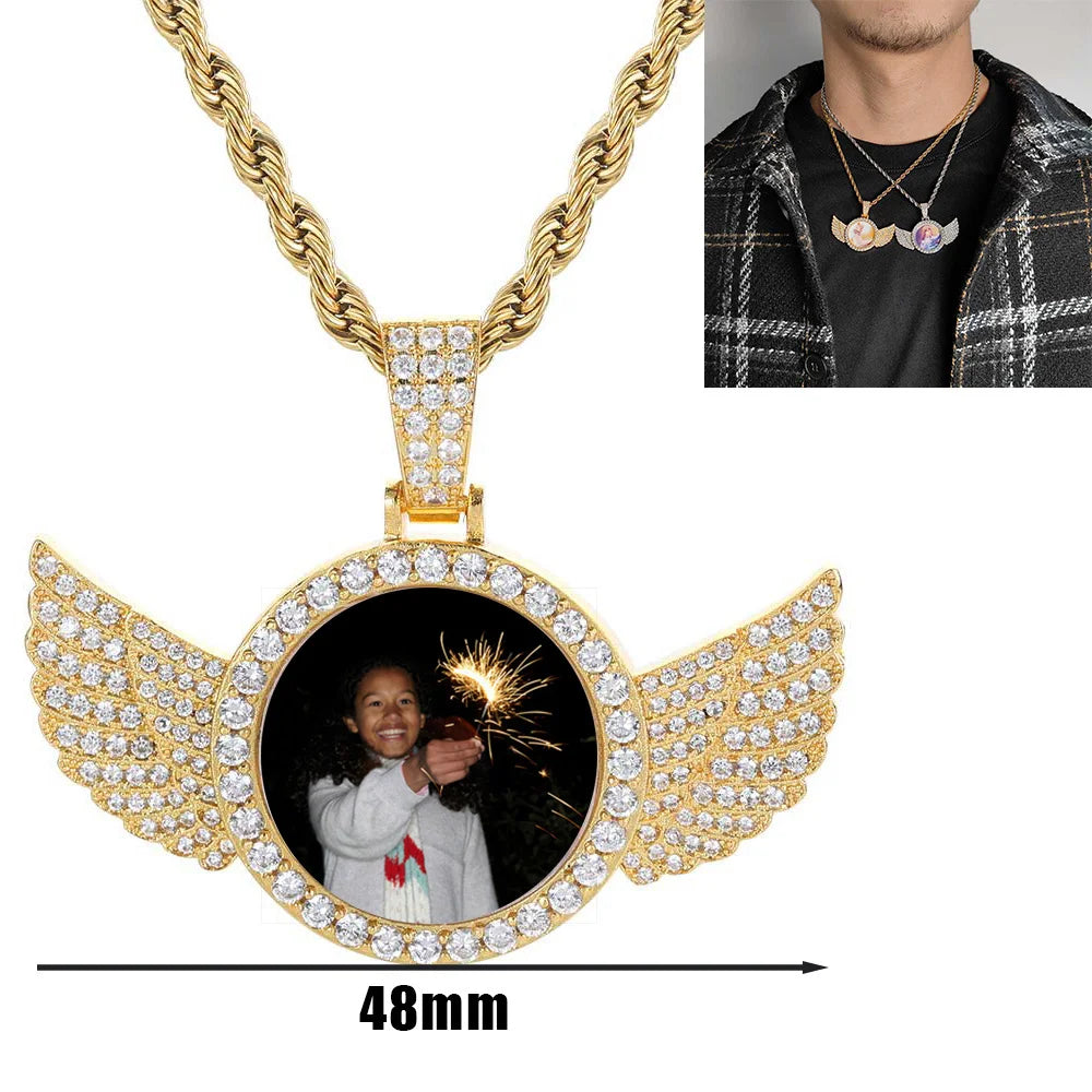 HHIOK Custom 18K Gold Plated Cubic Zircon Photo Pendant Medallions Wing Circle Pendant Necklace Personalized Wholesale