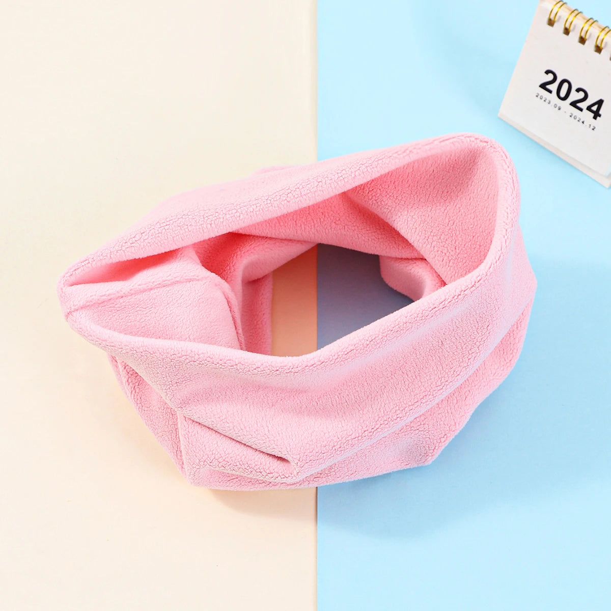Autumn and Winter Children's Scarf Baby Bib Baby Warm Bib Solid Color Knit Bib for Boys and Girls Baby Shawls