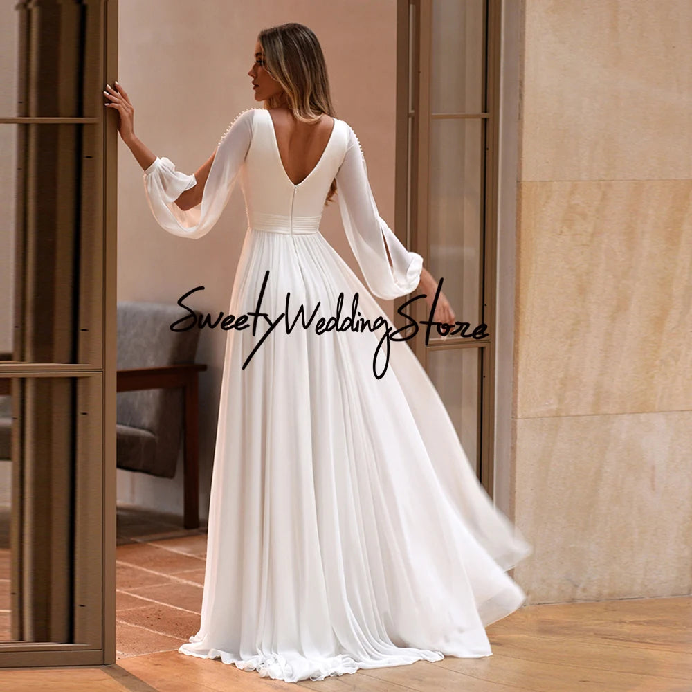 White Ivory Wedding Dresses for Bride Customized Long Sleeves V Neck Simple Bridal Gown with Buttons A Line Robe De Mariee