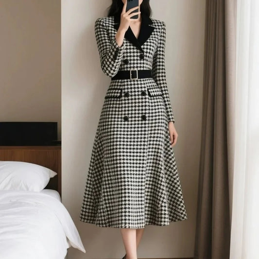 French Retro Plaid Print Dress Fashion Notch Collar Double Breasted Dress Autumn Long Sleeved High Waist A-Line Midi Dress 724B