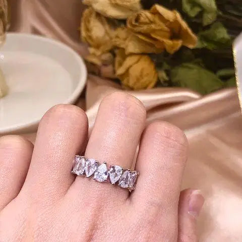 Rings Sales Trend Luxury Brand High Quality Jewelry Original Shiny Christmas Birthday Cocktail Party Engagement Gift for Women