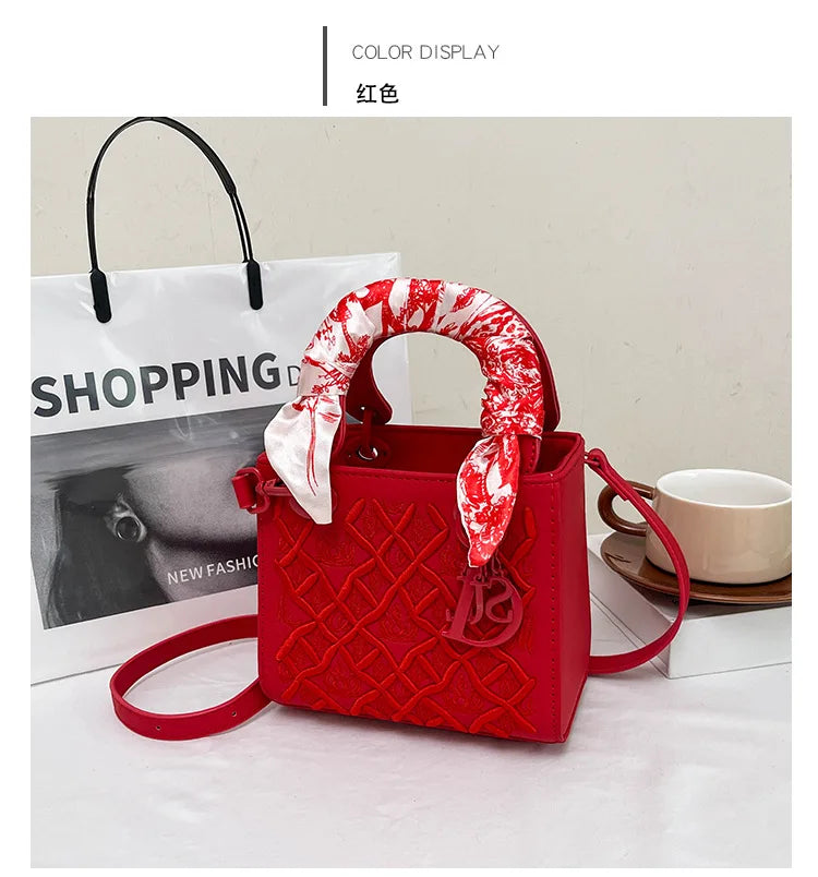 Luxury 2025 New Versatile Craftsmanship Embroidery Concubine Bag Handbag, Women's Crossbody Bag