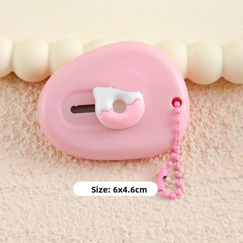 Creative Utility Knife,Unpacking Artifact Express KnifeCute Wallpaper Tools Cartoon Student Handmade Paper Knife Cultural Goods