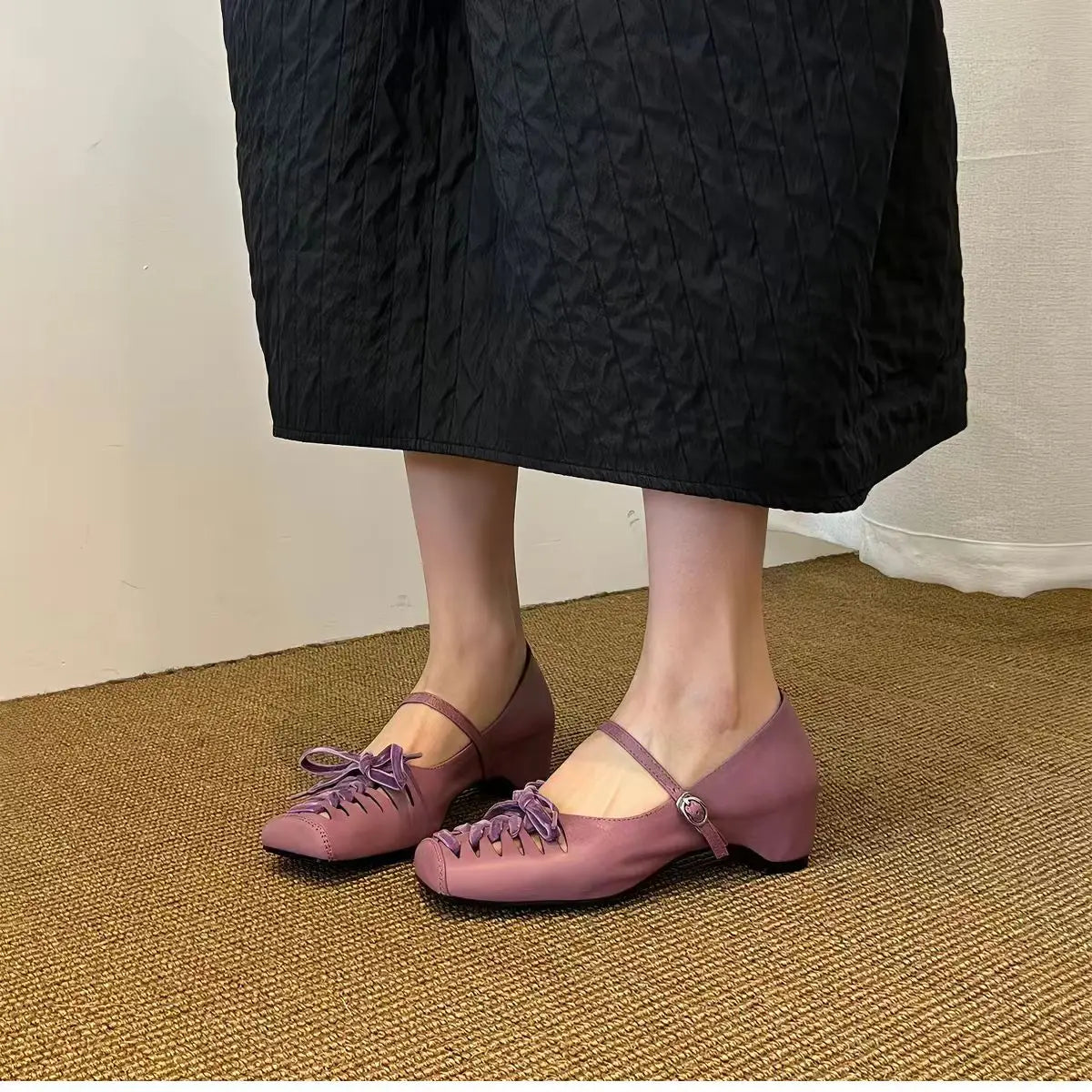 French-style Square-toe Hollow Lace-up Height-increasing Mary Jane Shoes for Women with Single-strap Fashion Shallow-cut Flats