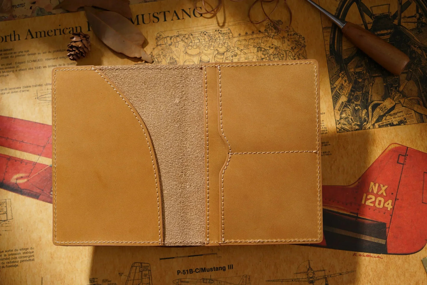 Leather Passport Holder for Travel Essentials, Slim Passport Cover Case Travel Wallet Bifold Credit Card Bag for Women Men