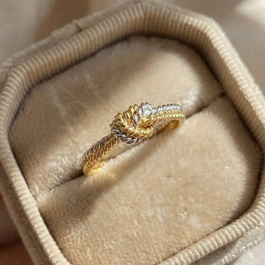 925 Sterling Silver Exquisite Knot Rings Two-tone Lines Twisted Women Rings Female Accessories Daily Wear Fashion Jewelry Gift